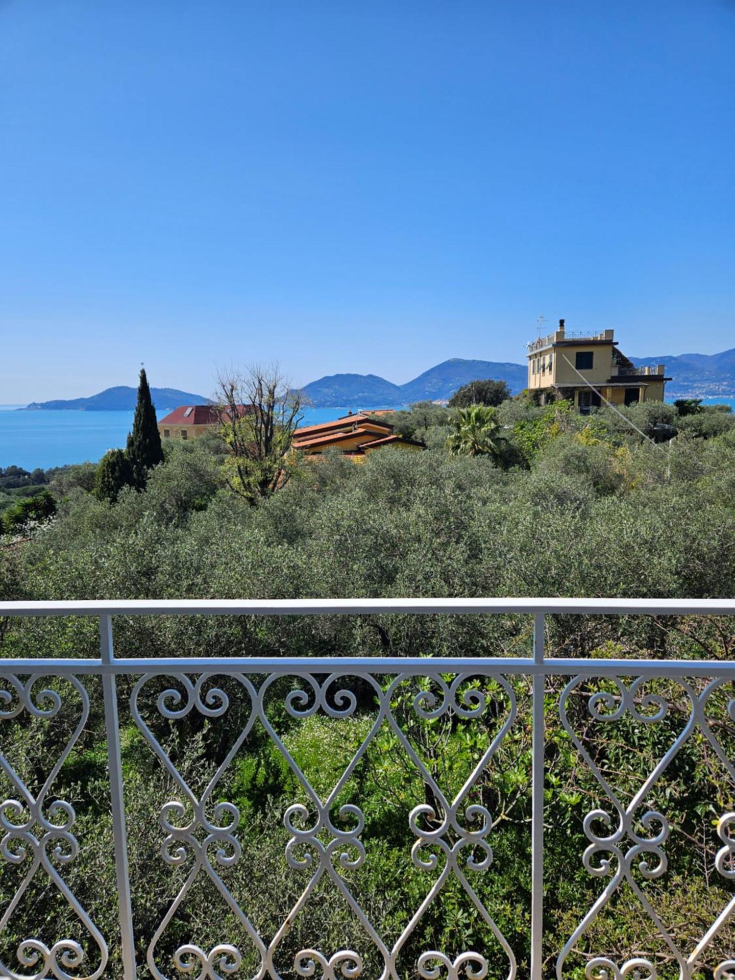 Villa con vista mozzafiato Lerici Esterno foto