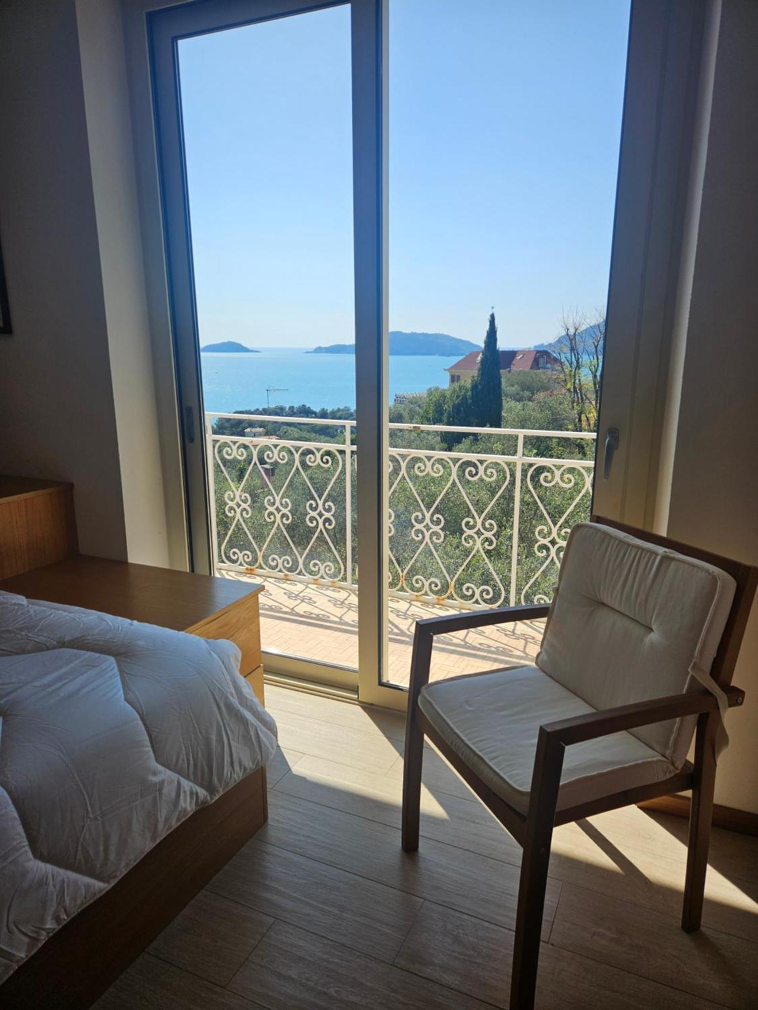 Villa con vista mozzafiato Lerici Esterno foto